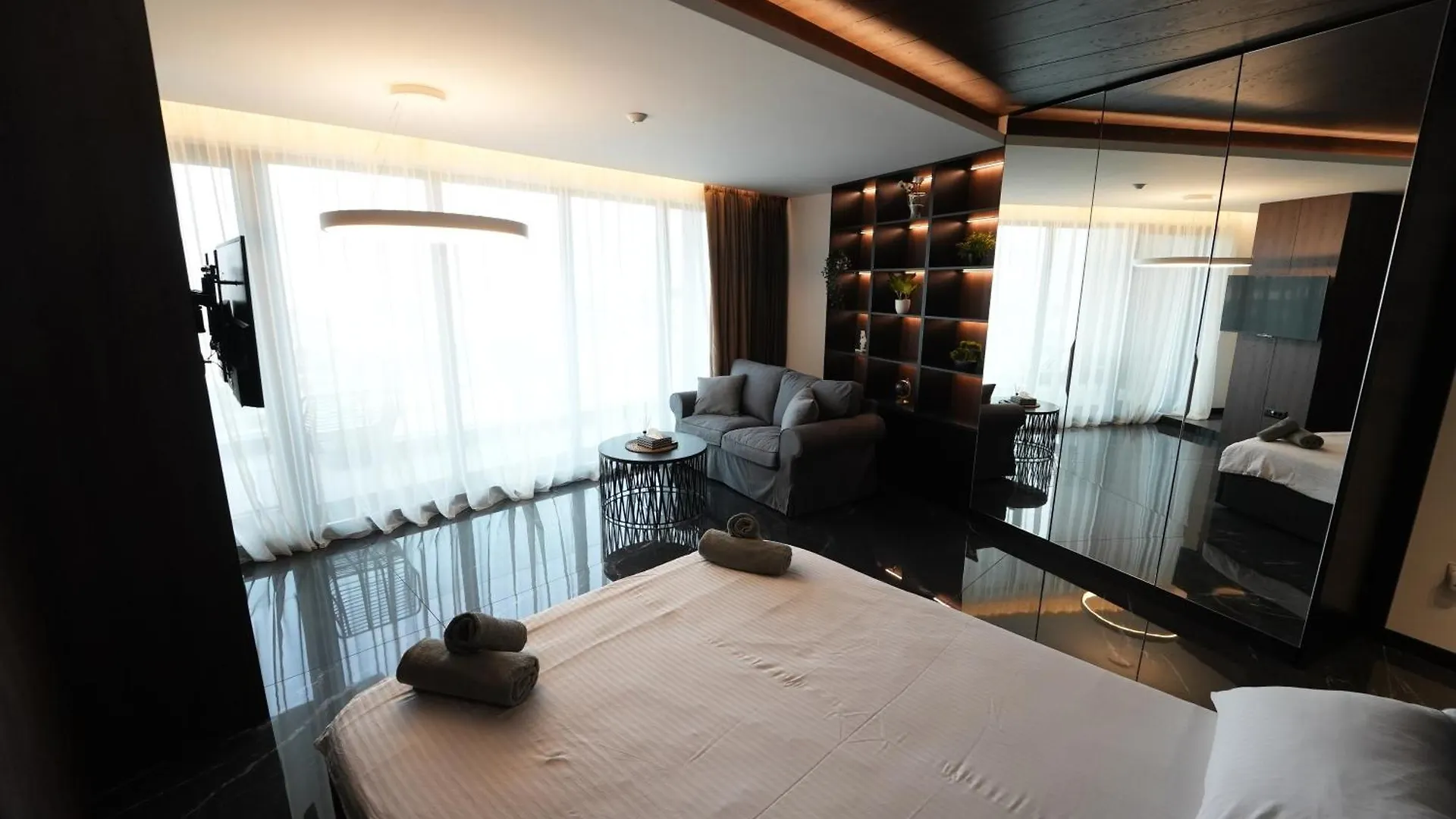 Sofia Paradise Lux Apartment
